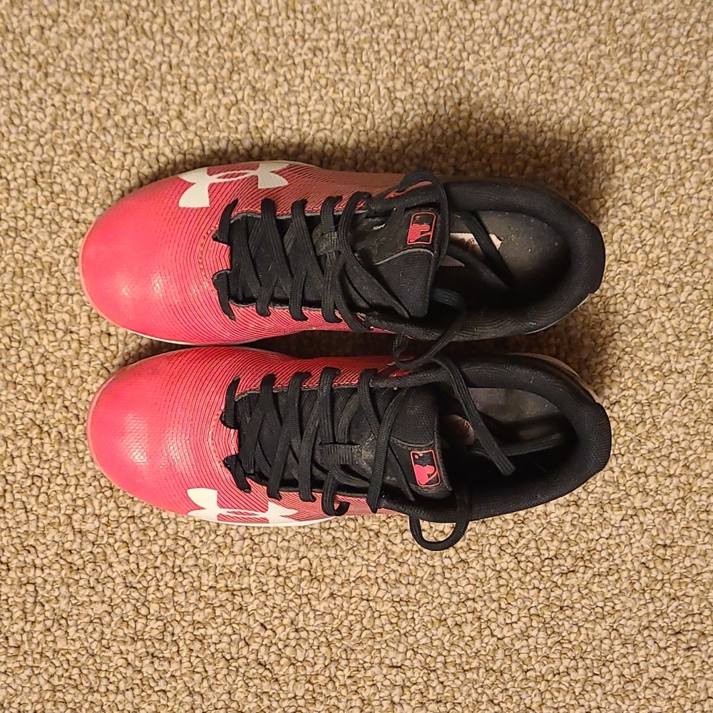 Under Armour Girl's 2Y Cleats